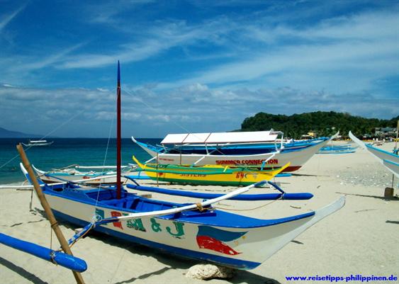 Boote am White Beach, Puerto Galera, Mindoro