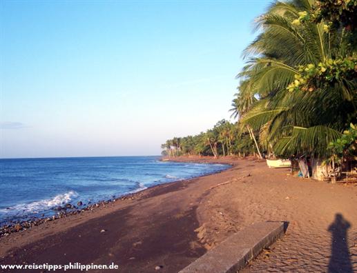 Strand auf Camiguin