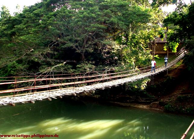 Hngebrcke bei Sevilla auf der Insel Bohol