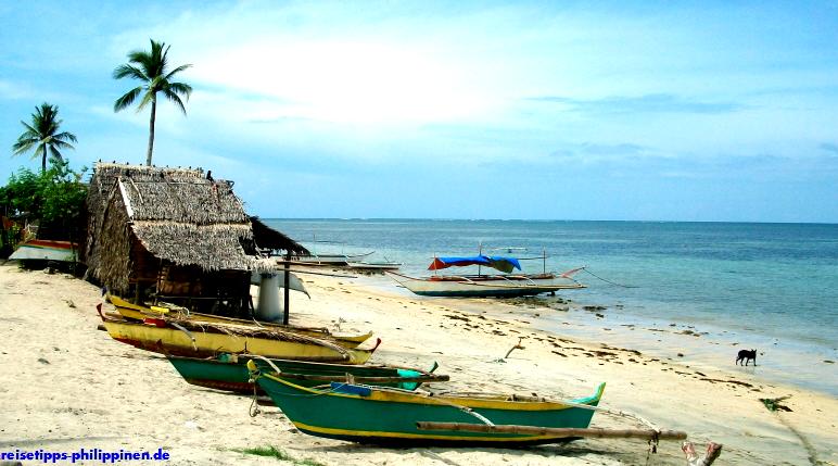Fischerboote in Bugao, Catanduanes