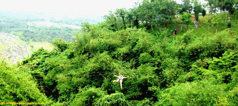 Zipline auf dem Lignon Hill, Legazpi